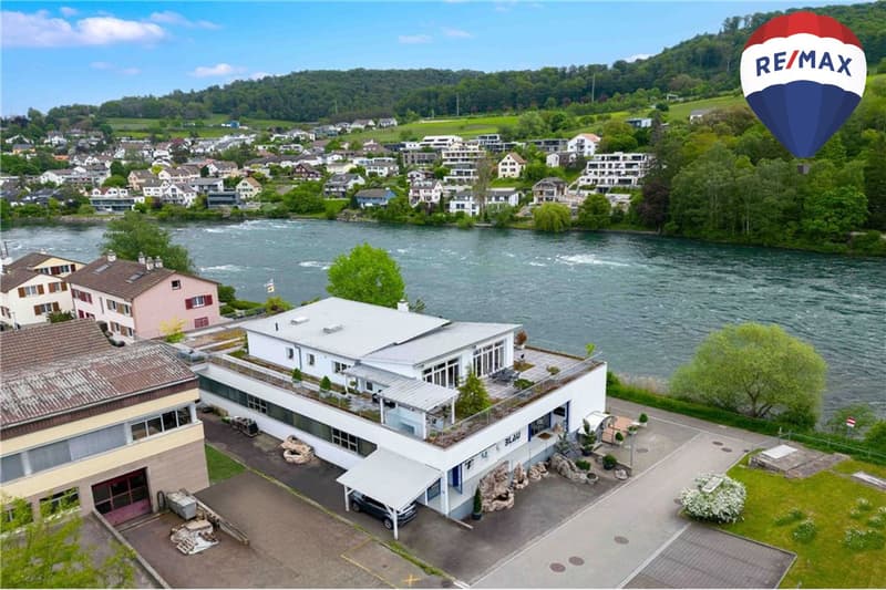 Gewerbeliegenschaft mit Attikawohnung direkt am Rhein (1)