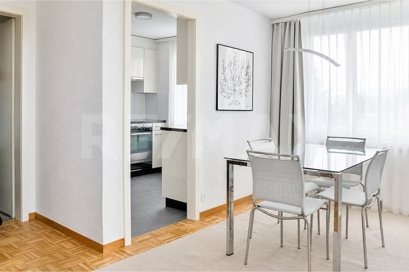 Helle 3.5-Zi.-Eigentumswohnung mit Balkon an ruhiger Wohnlage (7)