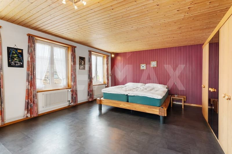 Naturnahes 6.5-Zi.-Einfamilienhaus mit viel Umschwung (9)
