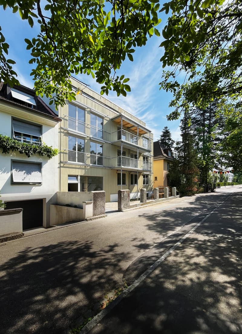 Ökologisch gebaute Wohnung an ruhiger Lage von Riehen (1)