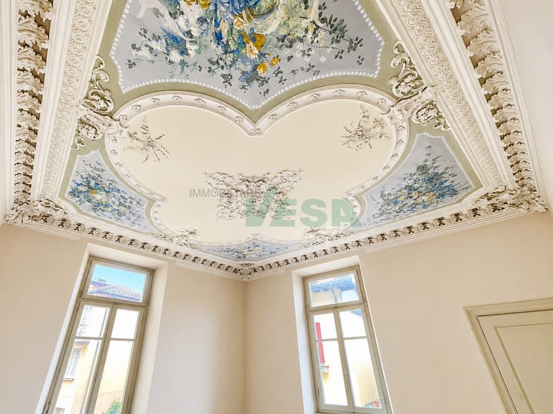 Affascinante casa tradizionale ticinese nel nucleo con vista lago (2)