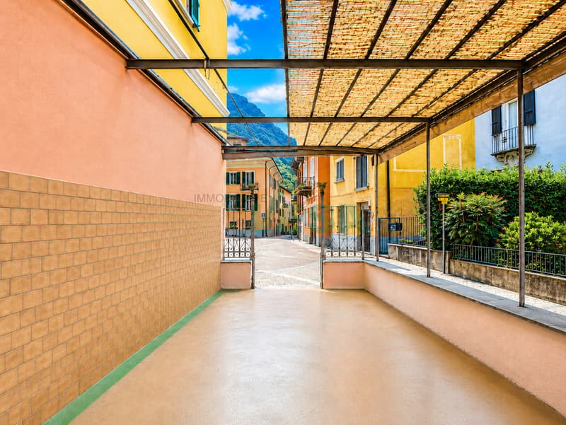 Affascinante casa tradizionale ticinese nel nucleo con vista lago (7)