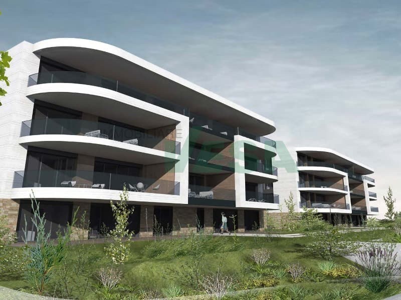 Nuovo lussuoso appartamento 2,5 locali con bella terrazza e giardino (3)