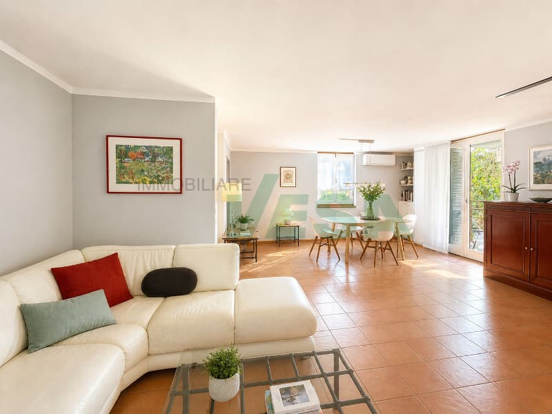 Accogliente appartamento 4,5 locali con delizioso giardino privato (11)