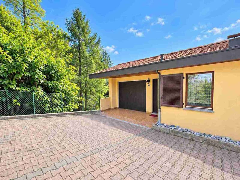 Accogliente e luminosa casa gemella in posizione panoramica (9)