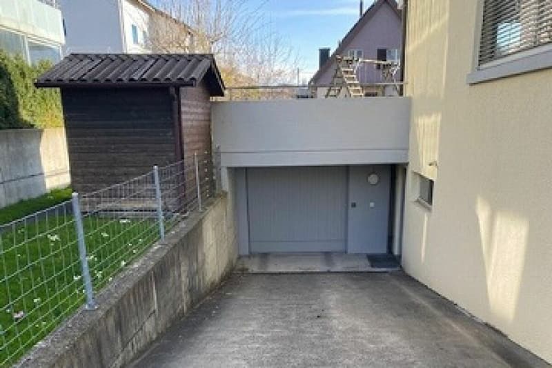 Tiefgaragenplatz zu vermieten (1)