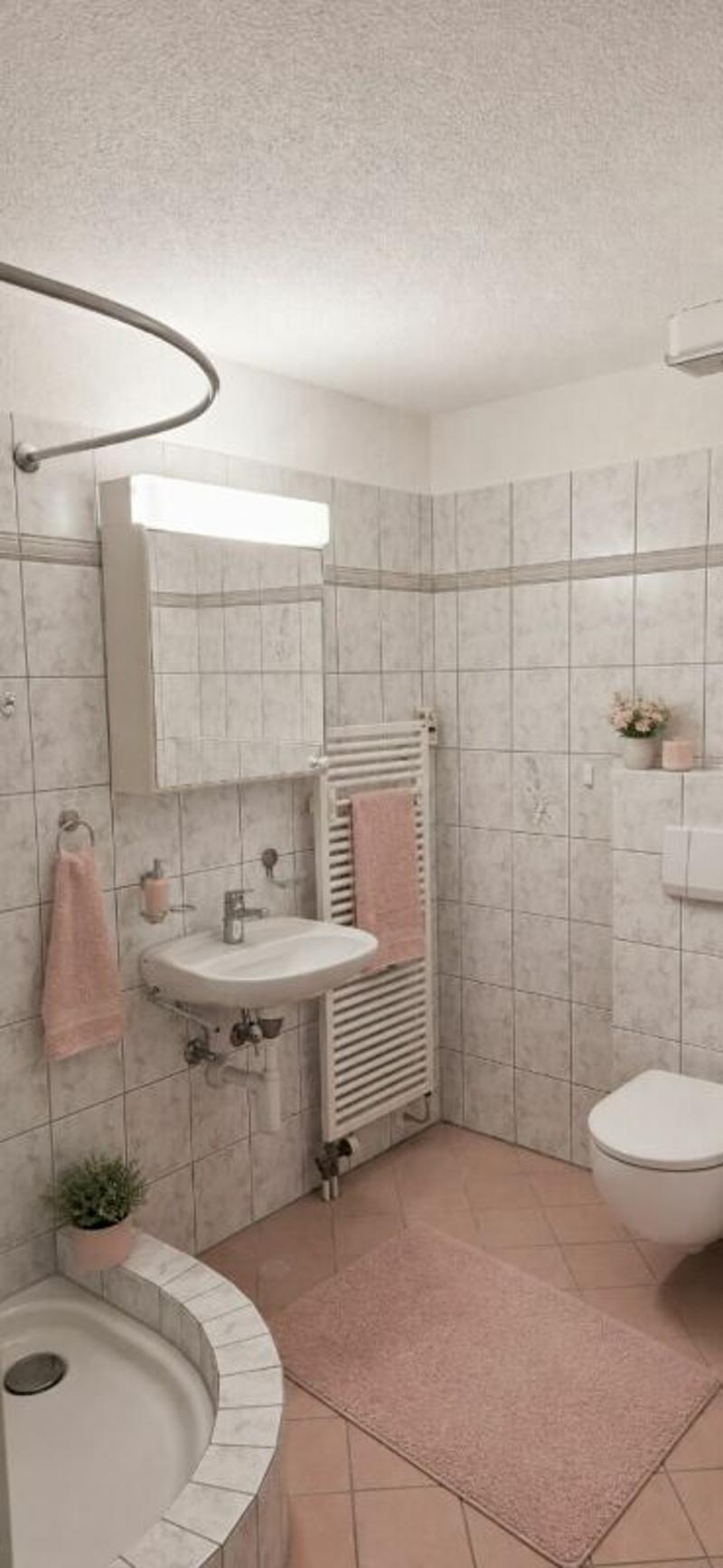 Traumhafte Attika-Wohnung (Maisonette) mit grosser Terrasse+Balkon und Abendsonne (6)