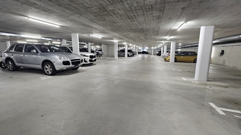 Einstellhalle