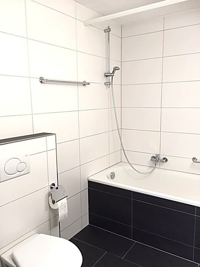 optimiert_Bad%20mit%20Wanne