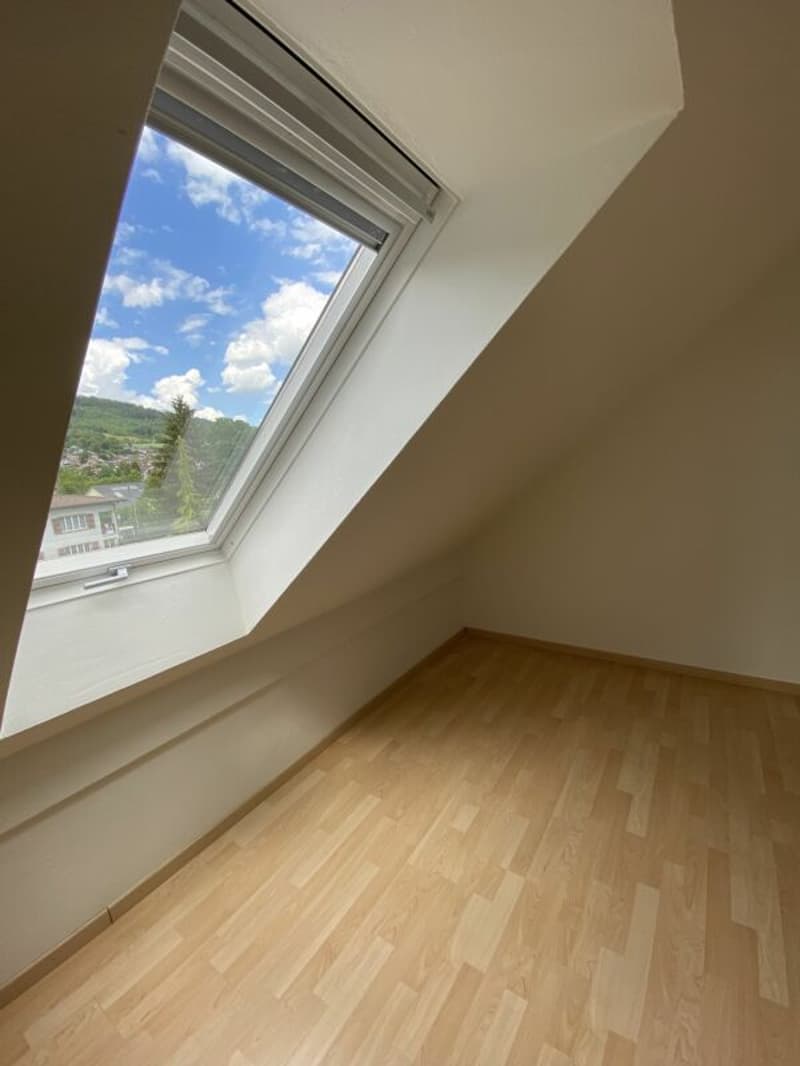 Appartamento mansardato unico con charme e vista mozzafiato (4)