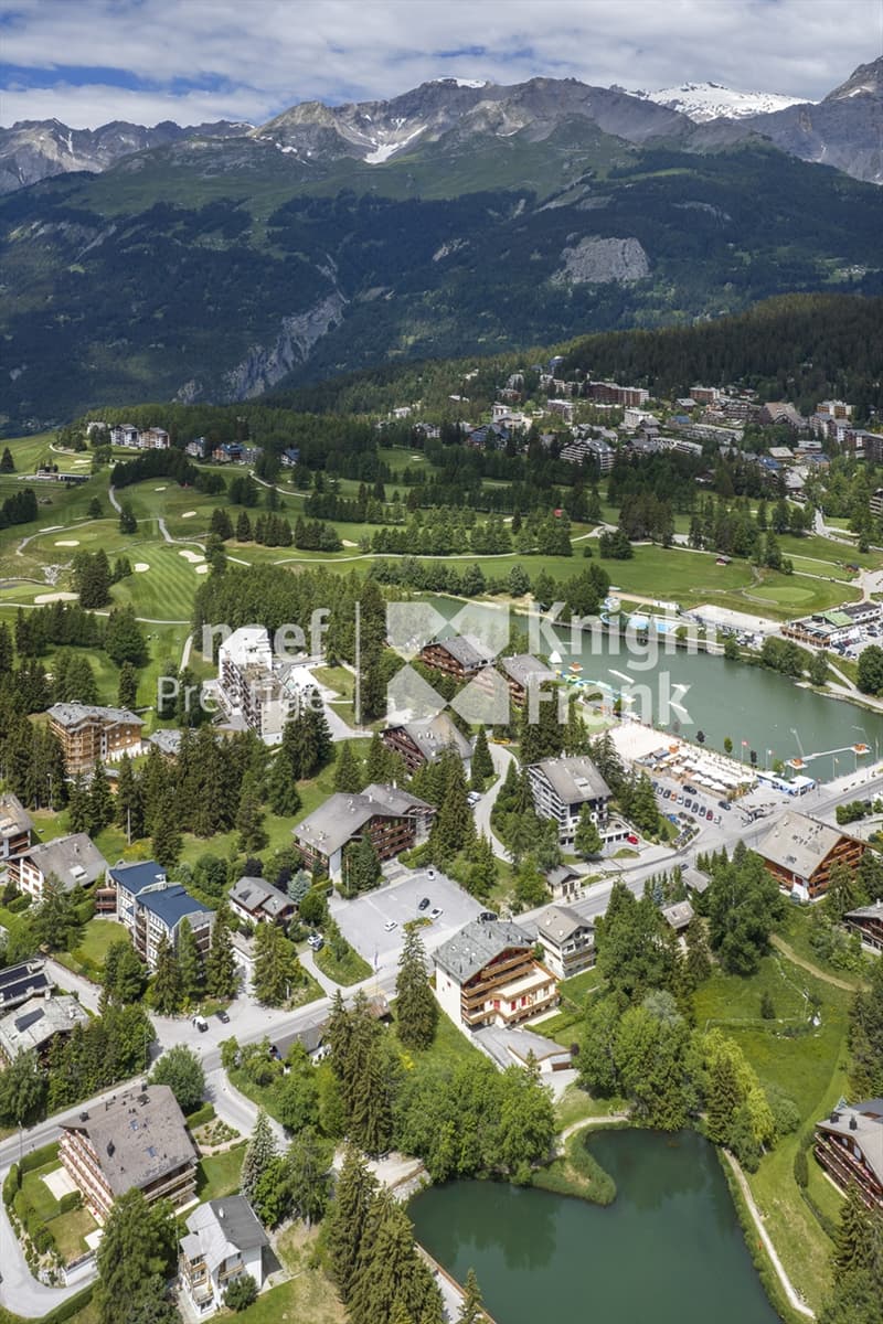 Appartement proche du lac et du centre de Crans (9)