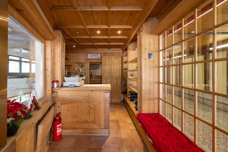 Bureaux fonctionnels au coeur de Crans-Montana (1)