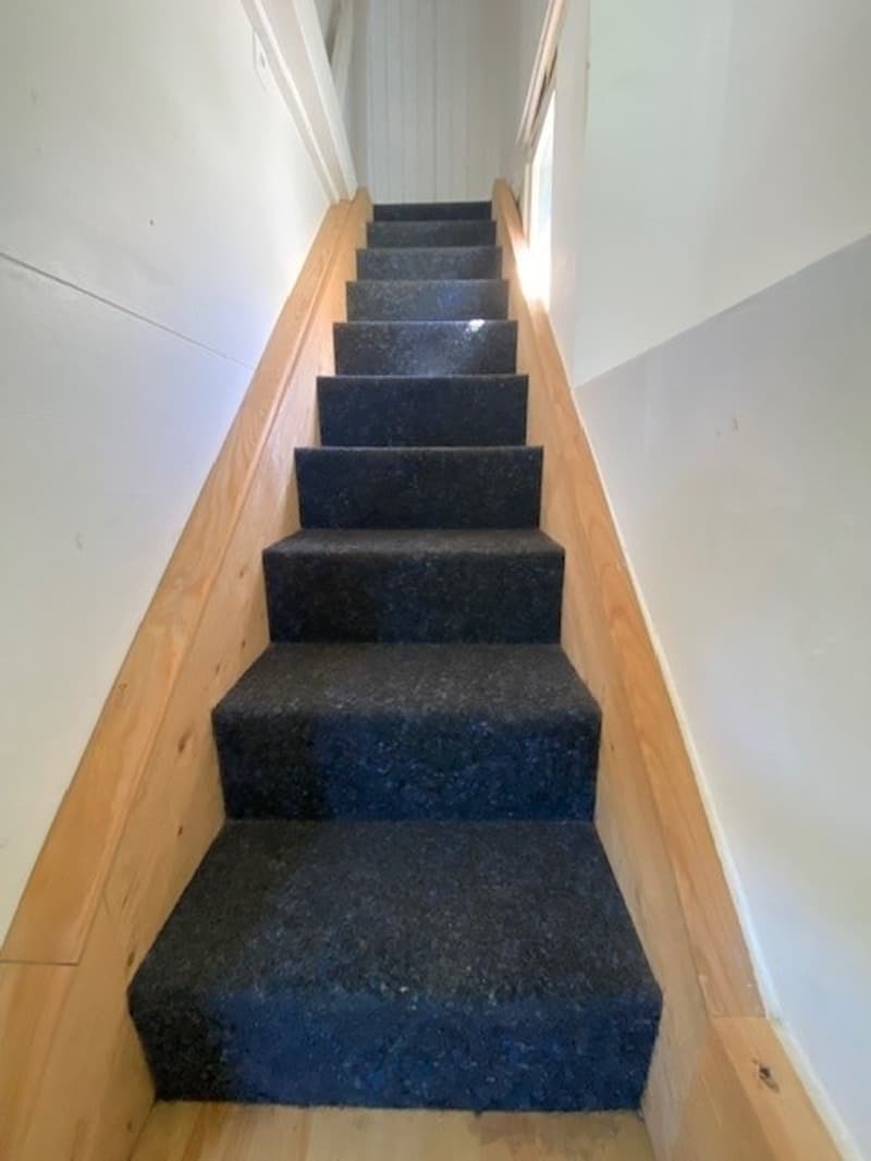 Charmante 3.5- Zimmer-Wohnung mit Cheminée in Schwanden GL (2)