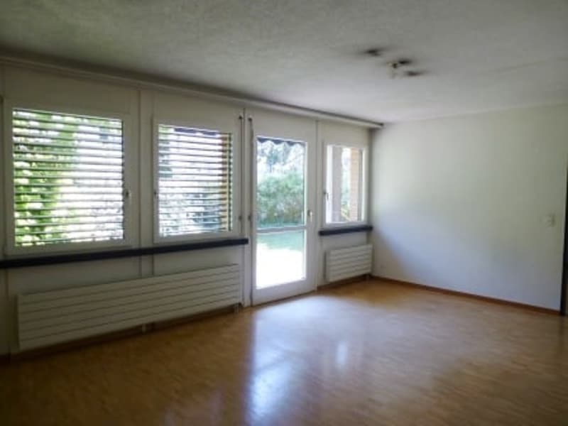 Gemütliche 2-Zimmer-Wohnung im Erdgeschoss in Mollis (4)