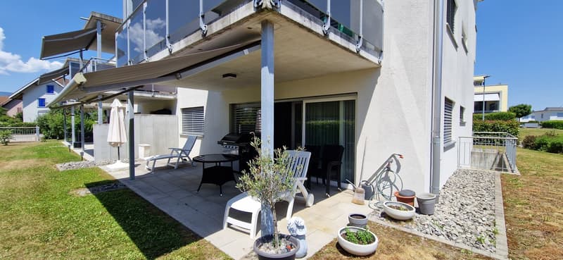 Grosszügige 4 1/2-Zimmerwohnung mit Gartensitzplatz (3)