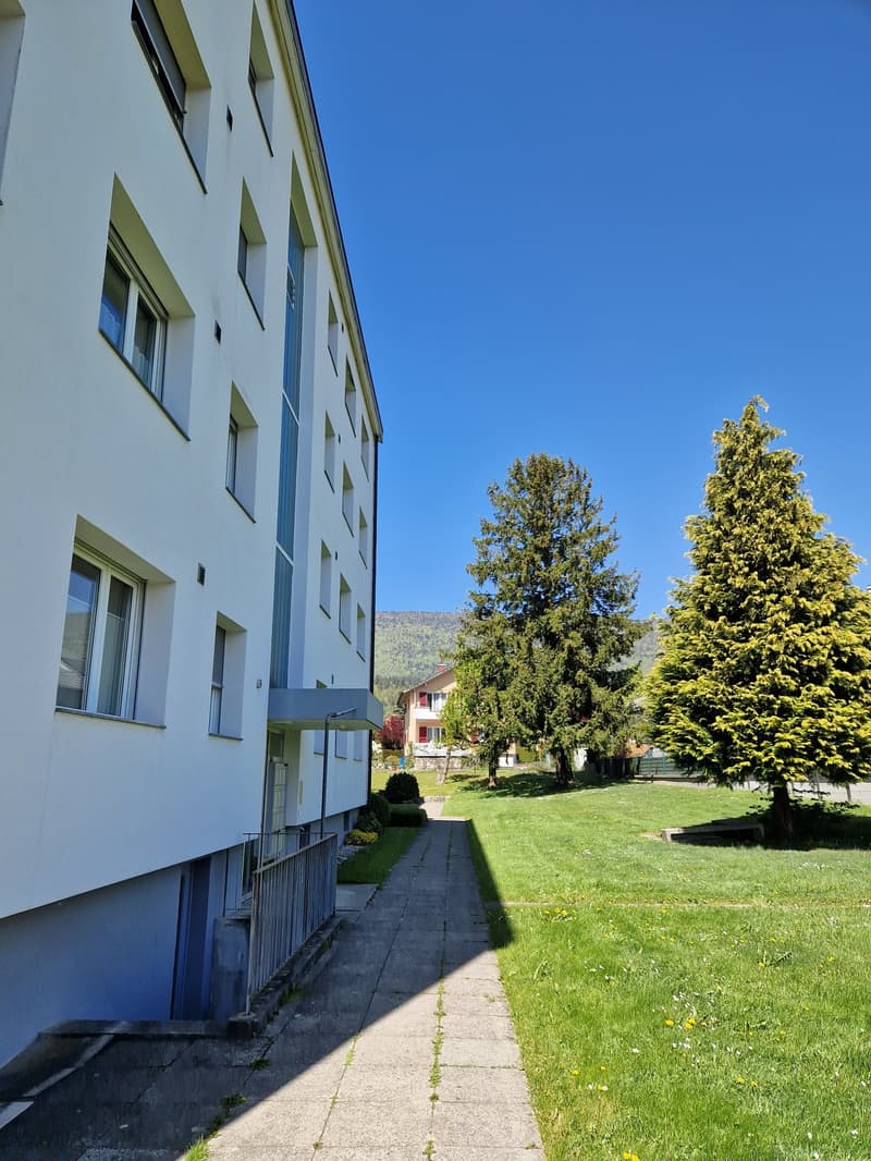 2 1/2 Zimmerwohnung in ruhiger Umgebung (2)