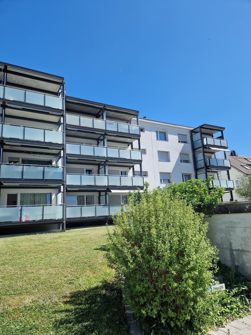 2 1/2 Zimmerwohnung in ruhiger Umgebung (1)