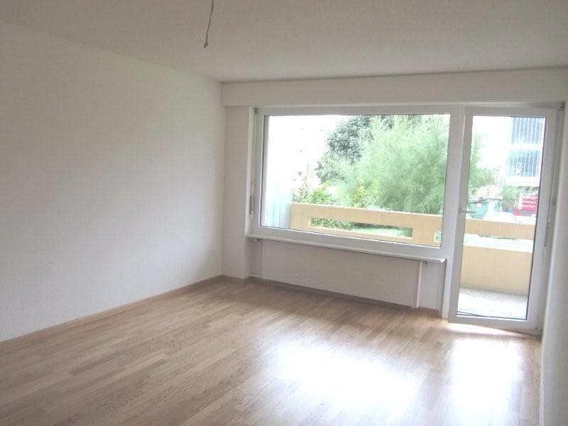 2 1/2 Zimmerwohnung in ruhiger Umgebung (3)