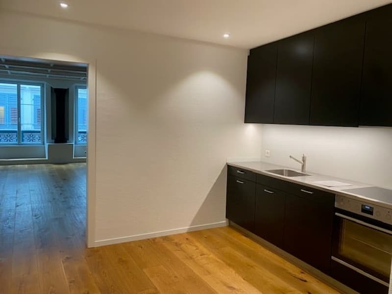 Sanierte 2 1/2-Zimmer Wohnung mitten in der Altstadt (6)