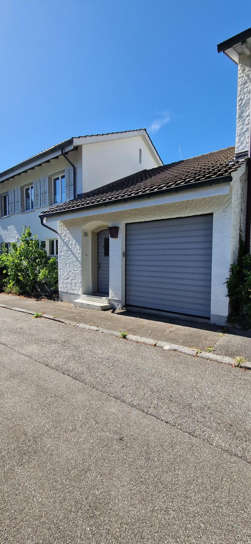 Reiheneinfamilienhaus an Toplage mit grossem Garten (2)