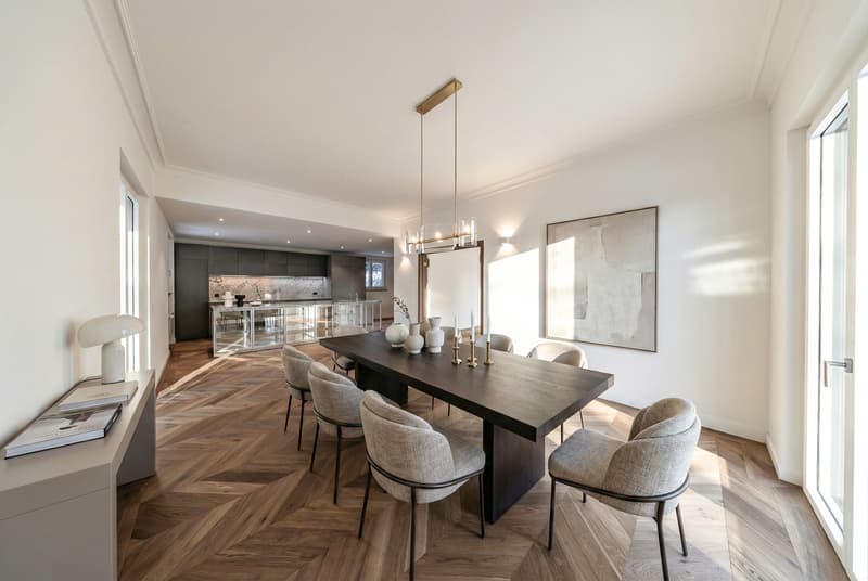 EXCLUSIVE RESIDENTIAL JEWEL WITH STYLE, ELEGANCE, AND POOL (3)