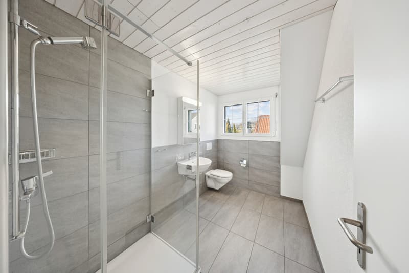 LANDHAUS-PARADIES MIT RAUM FÜR LEBEN UND TRÄUME (9)