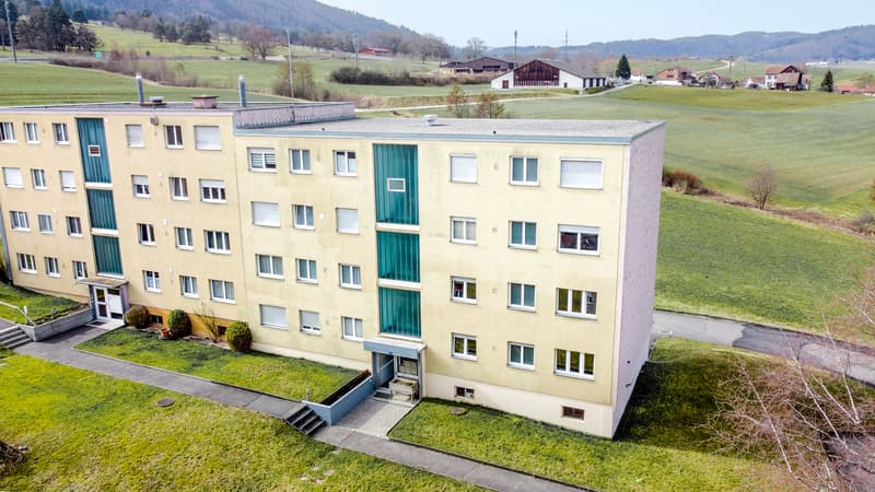 ATTRAKTIVES RENDITEOBJEKT MIT SANIERTEN WOHNUNGEN (3)