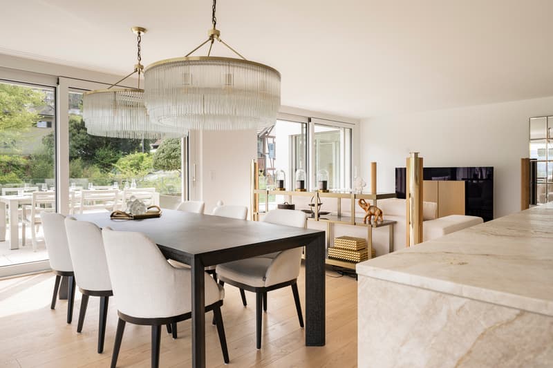 EXKLUSIVE ATTIKAWOHNUNG MIT LUXURIÖSEM AUSBAU (4)