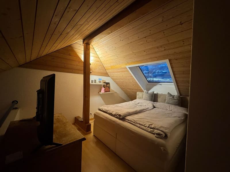 3.5-ZIMMERWOHNUNG MIT GALERIE IN RUBIGEN (7)