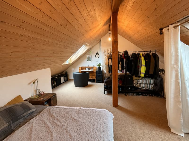 1.5-ZIMMERWOHNUNG MIT GALERIE IN RUBIGEN (9)