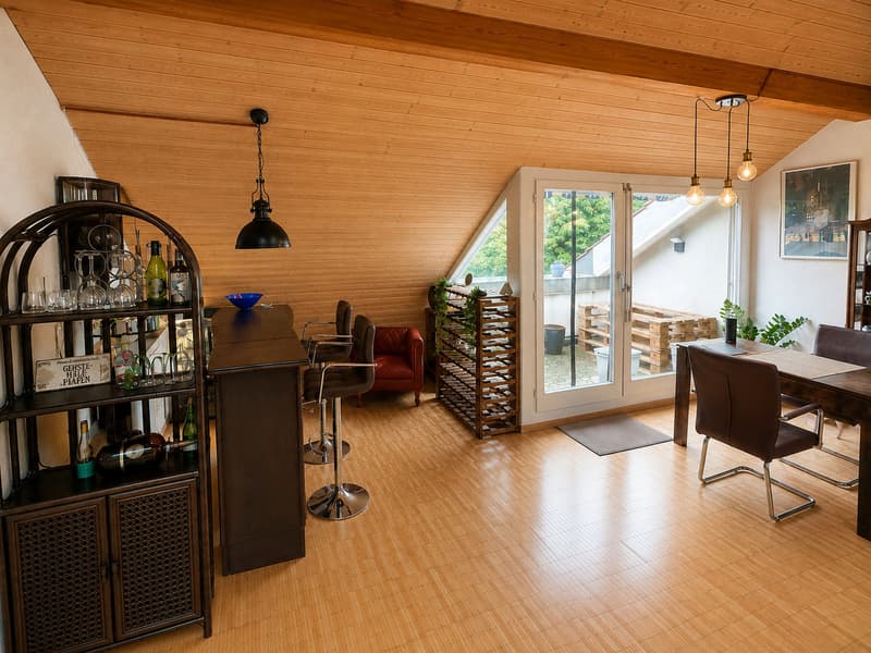 1.5-ZIMMERWOHNUNG MIT GALERIE IN RUBIGEN (3)
