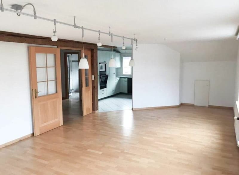 3.5 Zimmer-Maisonette-Wohnung inkl. PP (2)
