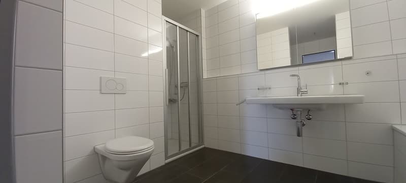 Bad mit Badewanne