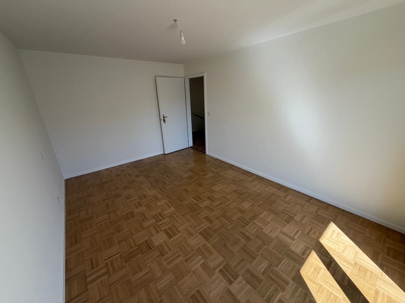 neu renoviertes 4.5-Zimmer-Eckreiheneinfamilienhaus (8)