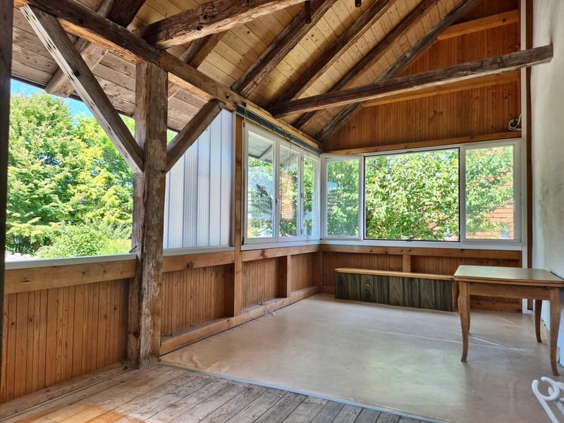 Charmante 3.5-Zimmer-Wohnung mit Kamin und Terrasse in Kestenholz (13)
