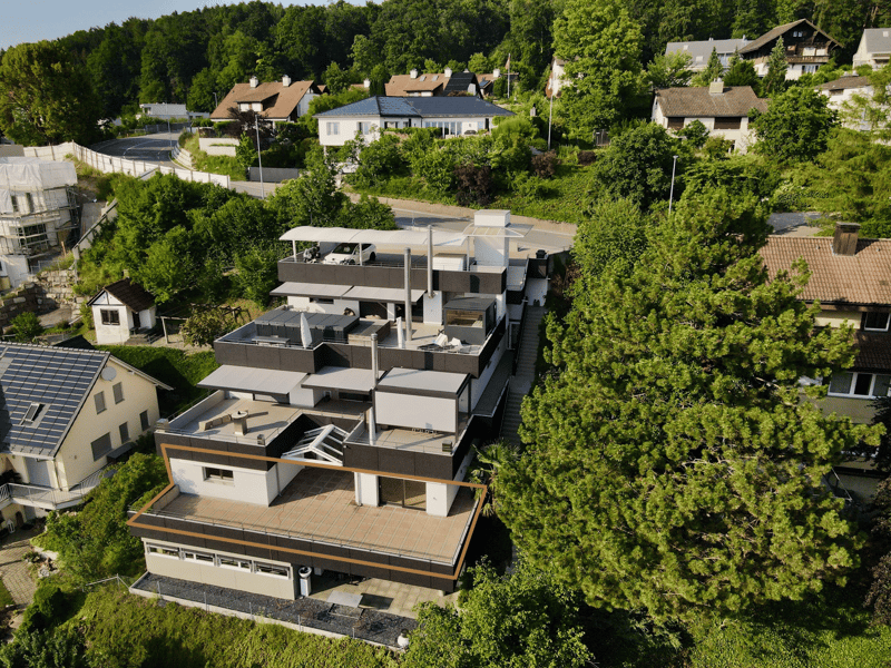4.5 Zimmer Wohnung mit phantastischer Terrasse und Weitsicht (10)