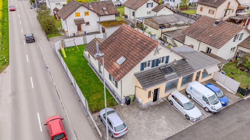 Charmantes Einfamilienhaus an ruhiger Lage in Rothrist (3)