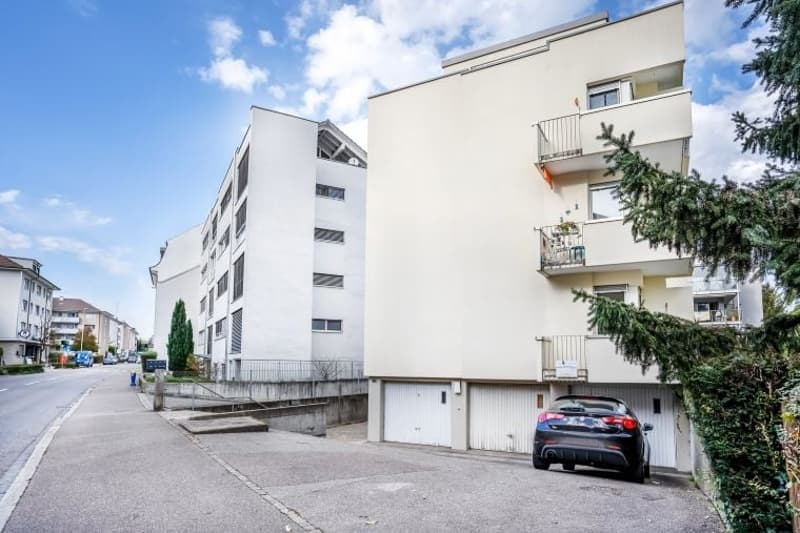 Charmante 4-Zimmer-Wohnung mit Balkon in Allschwil (10)