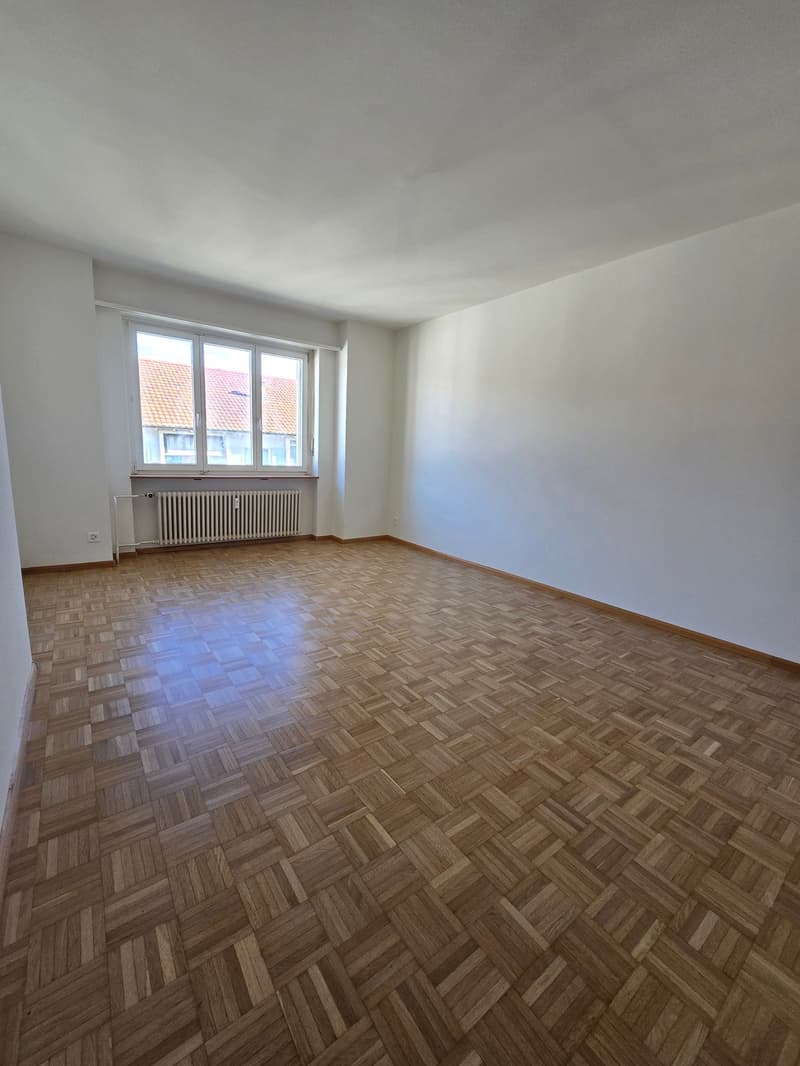 Charmante 2-Zimmer-Wohnung mit Balkon in Kleinbasel (3)