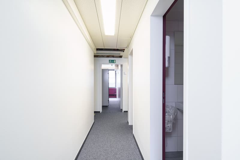 Erfolg beginnt mit der richtigen Adresse – 300 m² für Ihr Business! (9)