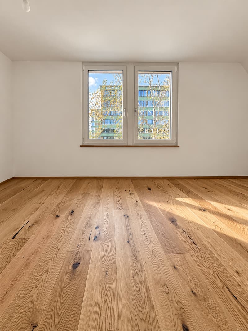 Charmant. Modern. Besonders. 2.5-Zimmer-Dachwohnung in Münchenstein (16)