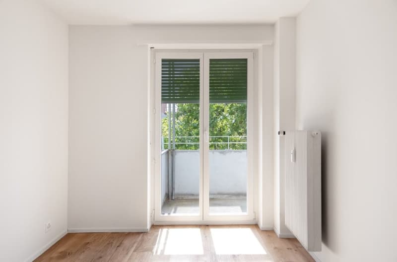 Helle und zentralgelegene 4-Zimmer-Wohnung mit Balkon in Basel (6)