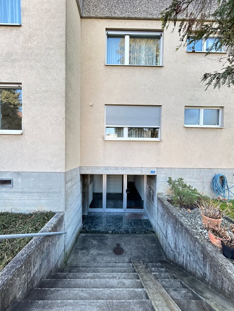 Praktischer Bastelraum an ruhiger Lage in Reinach (BL) (5)