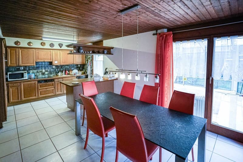 Im Noll - Küche mit Esszimmer