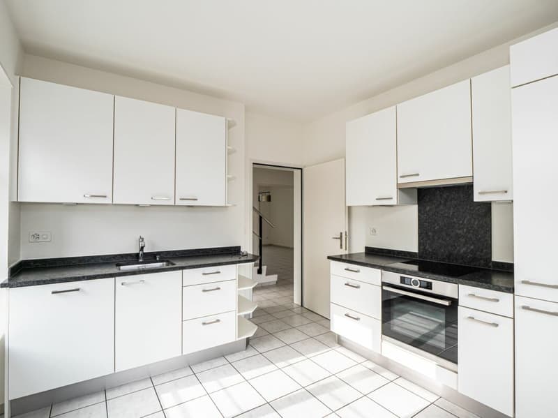 Traumhafte 5.5-Zimmer-Maisonette-Dachwohnung mit grossem Wohnbereich (2)