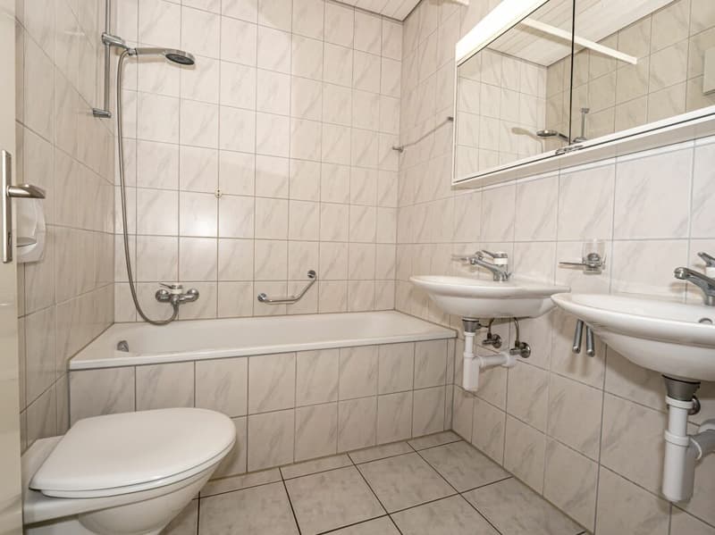 Traumhafte 5.5-Zimmer-Maisonette-Dachwohnung mit grossem Wohnbereich (7)