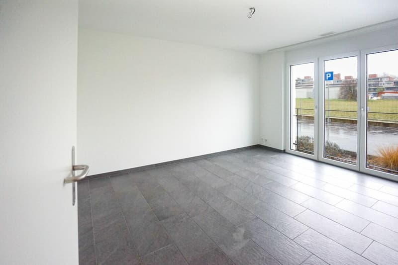 Moderne Familienwohnung mit Wintergarten und Balkon (9)