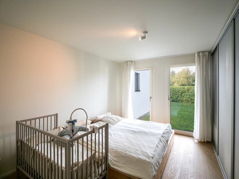 Doppelt im Grünen - stilvolle Gartenwohnung mit zwei Gärten (8)
