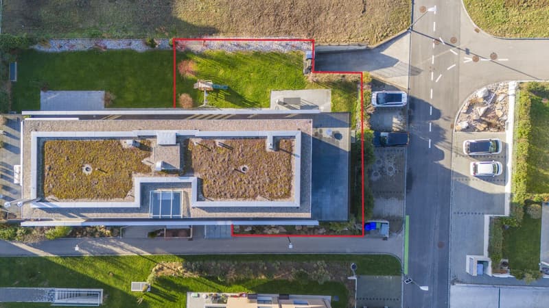 Grosszügige und moderne 2.5 Z' Gartenwohnung mit Einstell- und Aussenabstellplatz (13)