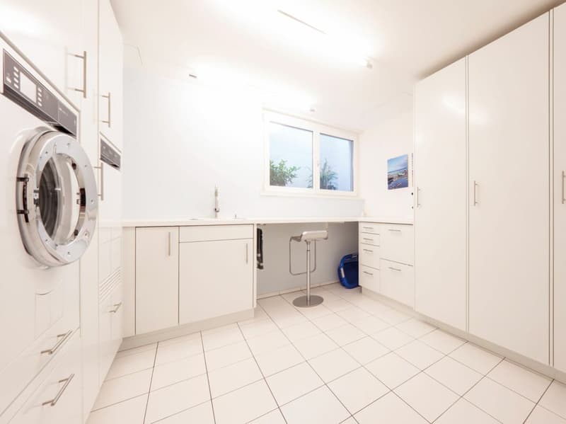 Appartamento Maisonette 4.5 Locali con Giardino da Sogno, Collegamento Ascensore Interno + Molta Privacy (10)